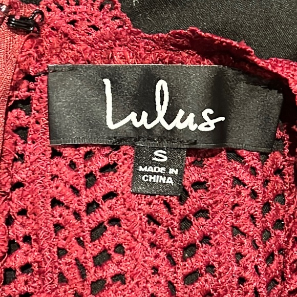 Lulus red midi lace gown. US 4. - Picture 6 of 9